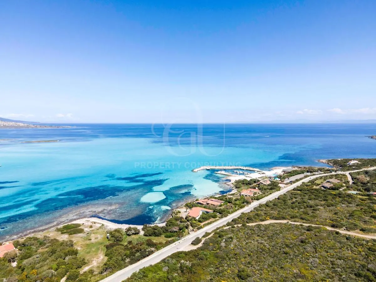 The Windsurf Villa Stintino 0*,  Ιταλία